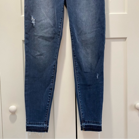 Spanx Distressed Ankle Skinny Jean - Picture 3 of 8